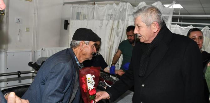 Mehmet Sarı Yılbaşı Gecesi Görev Yapan Kamu Personellerini Ziyaret Etti