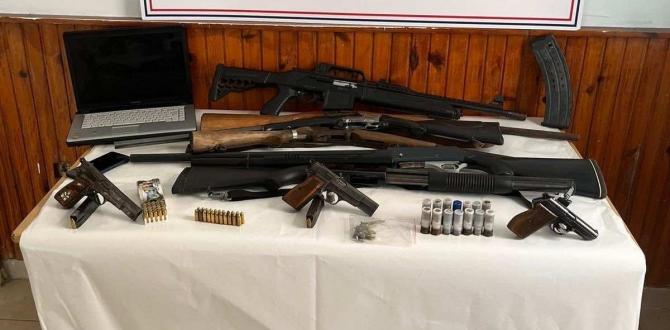 Amasya’da Kaçakçılık Baskını: Silah ve Uyuşturucu Ele Geçirildi